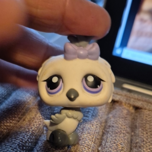 Littlest Pet Shop White Grey Gray Owl Purple Eyes Bow 449 Authentic Lps - Picture 1 of 1